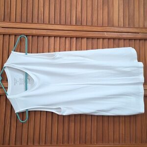 NWOT - Nine West Black And White sleeveless Tee.